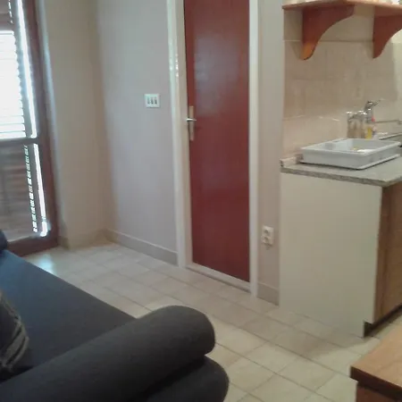 D & P Apartment