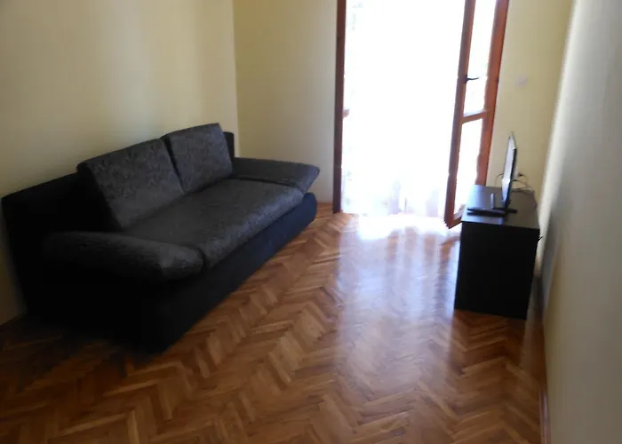 아파트 D & P 코츌라